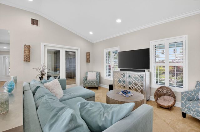 5800 NE 7th Avenue, Boca Raton, FL 33487