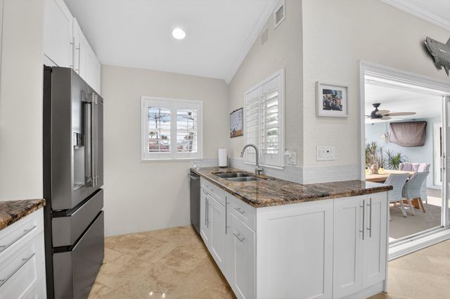 5800 NE 7th Avenue, Boca Raton, FL 33487