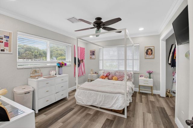 5800 NE 7th Avenue, Boca Raton, FL 33487