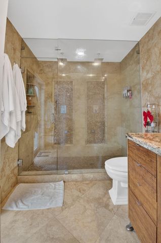 5800 NE 7th Avenue, Boca Raton, FL 33487