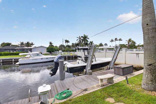 5800 NE 7th Avenue, Boca Raton, FL 33487