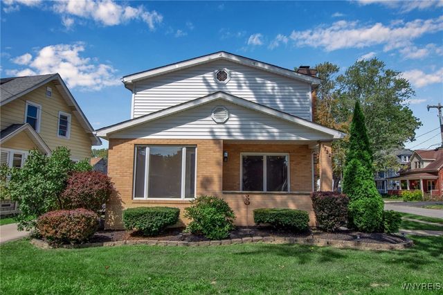 8732 Pershing Avenue, Niagara Falls, NY 14304