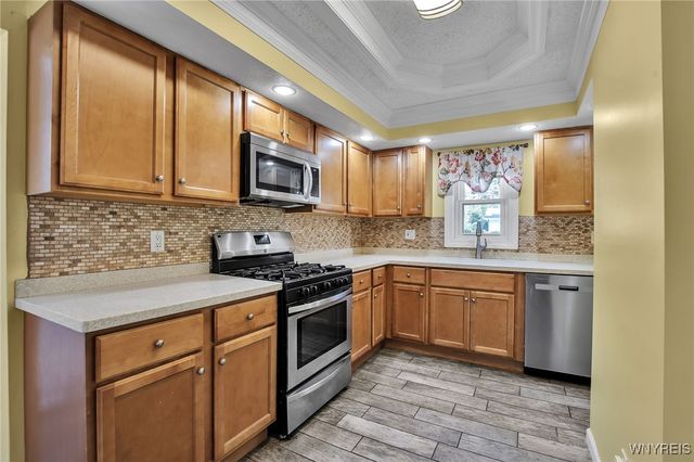 8732 Pershing Avenue, Niagara Falls, NY 14304