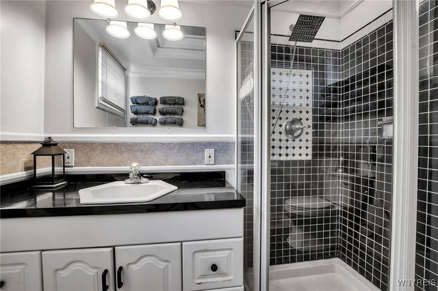 8732 Pershing Avenue, Niagara Falls, NY 14304