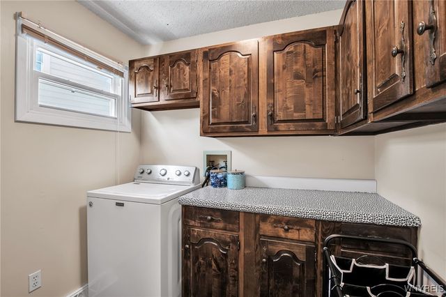 8732 Pershing Avenue, Niagara Falls, NY 14304