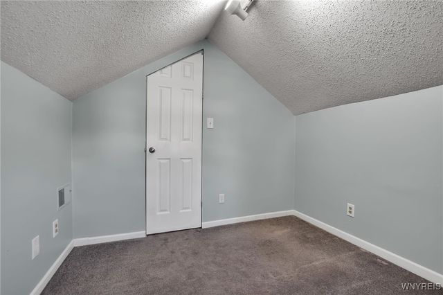 8732 Pershing Avenue, Niagara Falls, NY 14304