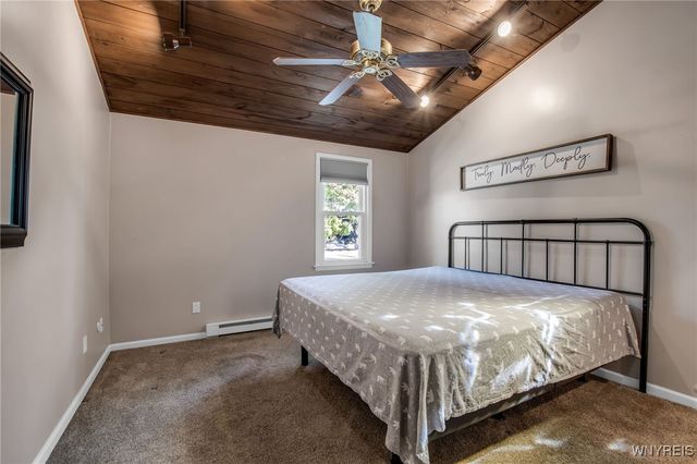 8732 Pershing Avenue, Niagara Falls, NY 14304