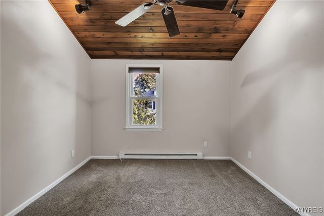 8732 Pershing Avenue, Niagara Falls, NY 14304