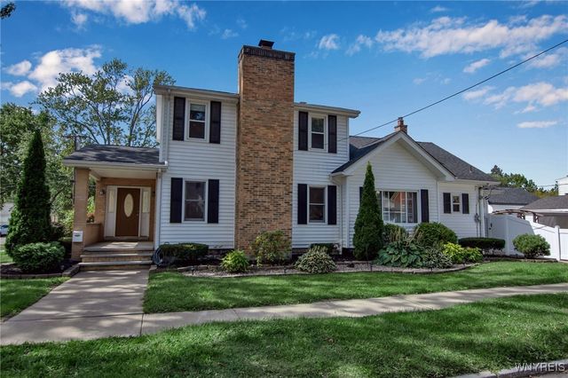 8732 Pershing Avenue, Niagara Falls, NY 14304