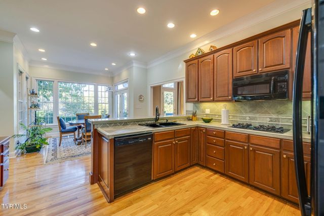 9 Dove Tree Lane, Jonesborough, TN 37659