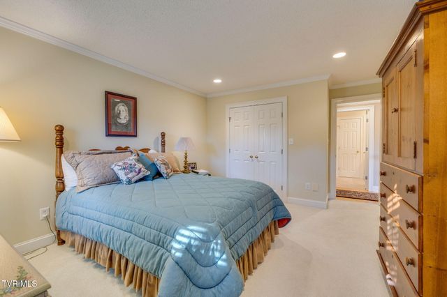 9 Dove Tree Lane, Jonesborough, TN 37659