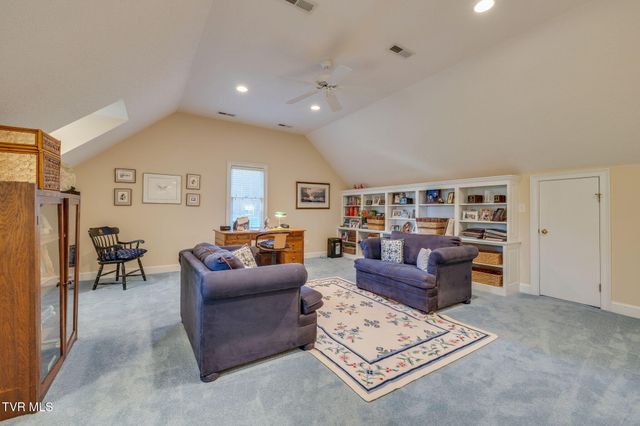 9 Dove Tree Lane, Jonesborough, TN 37659