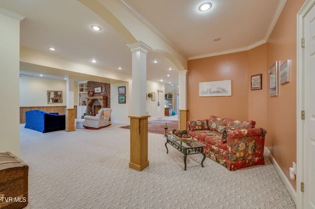 9 Dove Tree Lane, Jonesborough, TN 37659