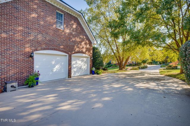 9 Dove Tree Lane, Jonesborough, TN 37659