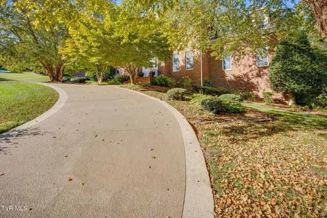 9 Dove Tree Lane, Jonesborough, TN 37659