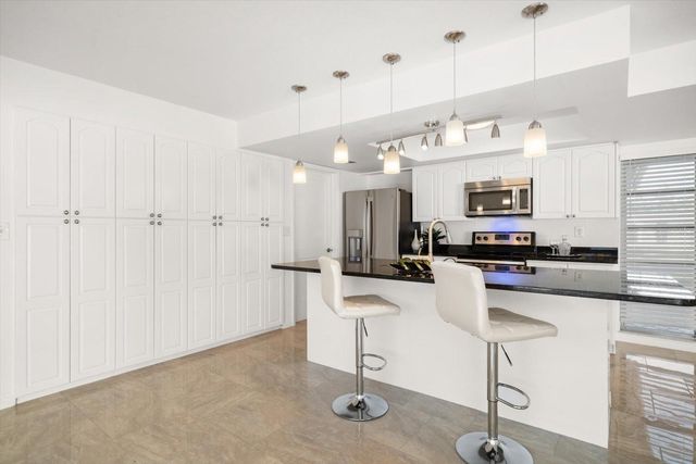 14922 CROWN DRIVE, Largo, FL 33774