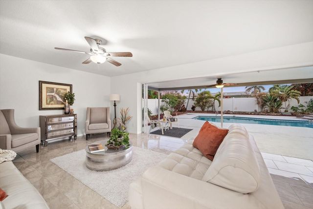 14922 CROWN DRIVE, Largo, FL 33774