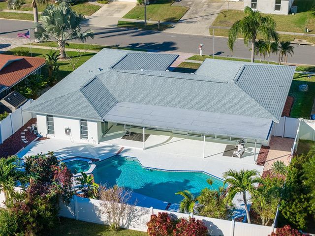 14922 CROWN DRIVE, Largo, FL 33774