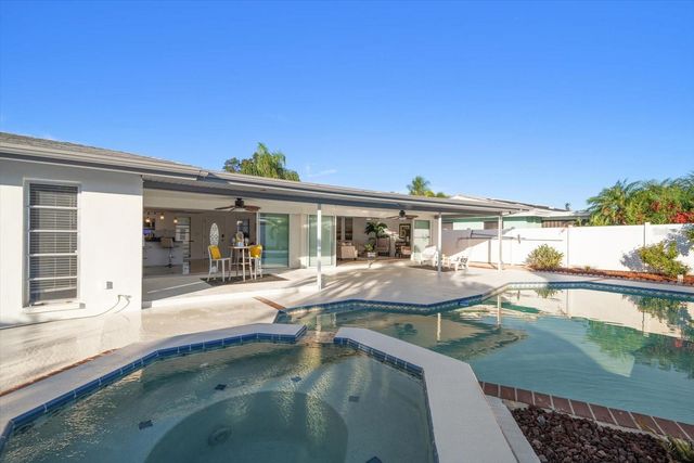 14922 CROWN DRIVE, Largo, FL 33774