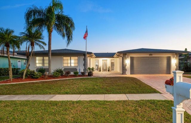 14922 CROWN DRIVE, Largo, FL 33774