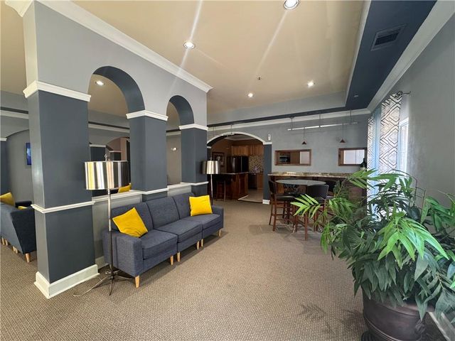 10 Perimeter Summit NE Boulevard 4211, Atlanta, GA 30319