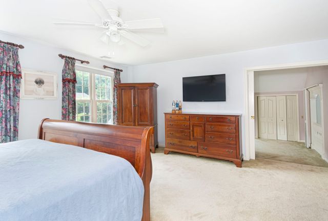 9 Fieldstone Dr, Shrewsbury, MA 01545