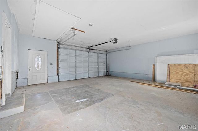 50 N Oakland Drive, Caseyville, IL 62232