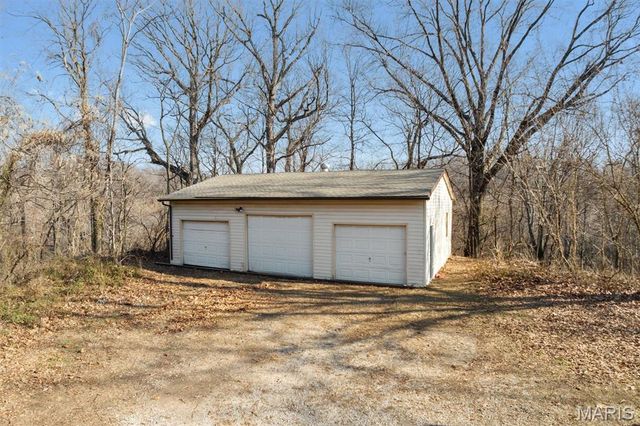 50 N Oakland Drive, Caseyville, IL 62232