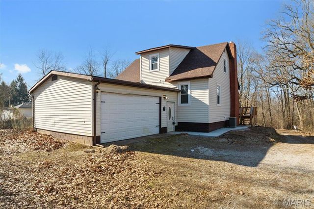 50 N Oakland Drive, Caseyville, IL 62232