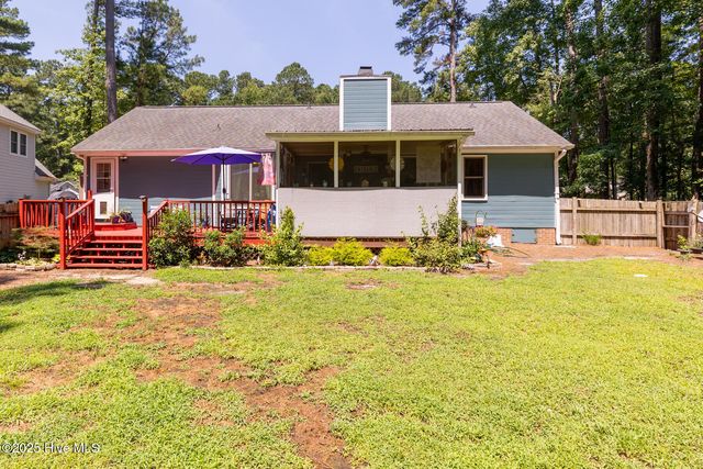 633 Lilac Lane, Vass, NC 28394