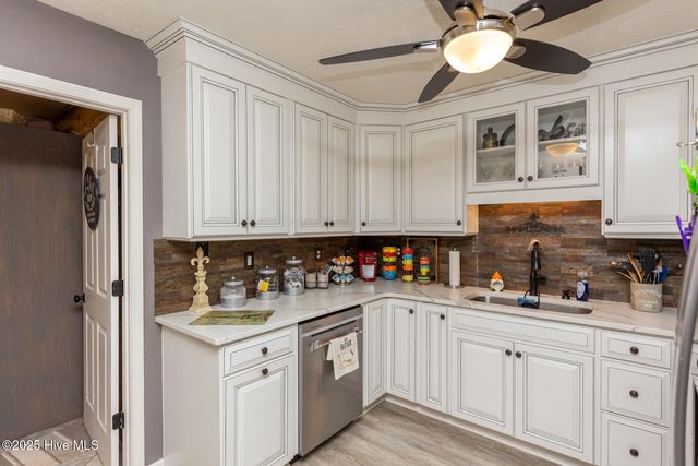 633 Lilac Lane, Vass, NC 28394