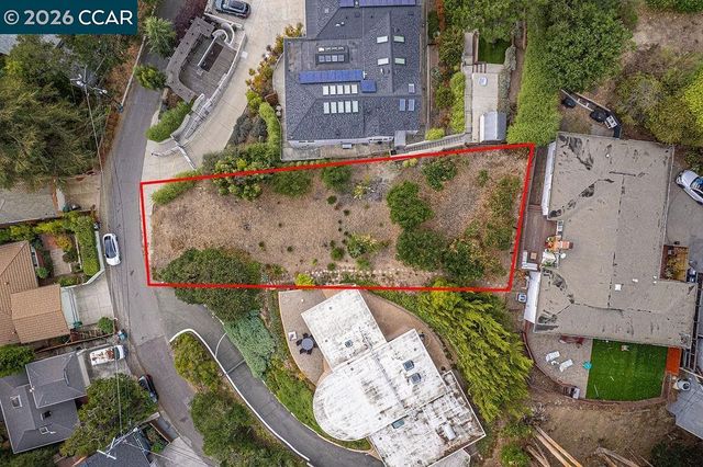 4445 Arcadia, Oakland, CA 94602