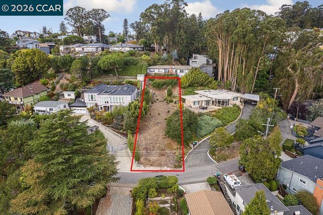 4445 Arcadia, Oakland, CA 94602