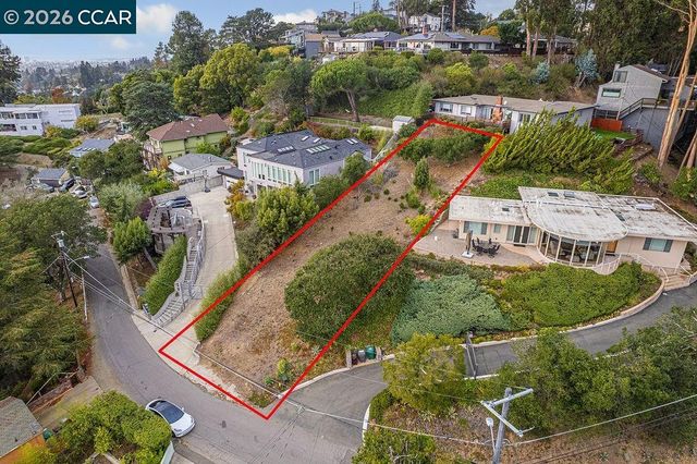 4445 Arcadia, Oakland, CA 94602