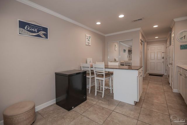 7453 Sunset Harbor Dr 102, Navarre Beach, FL 32566