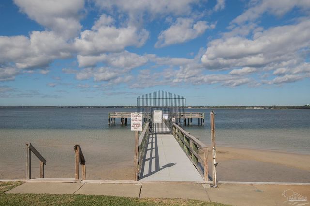 7453 Sunset Harbor Dr 102, Navarre Beach, FL 32566