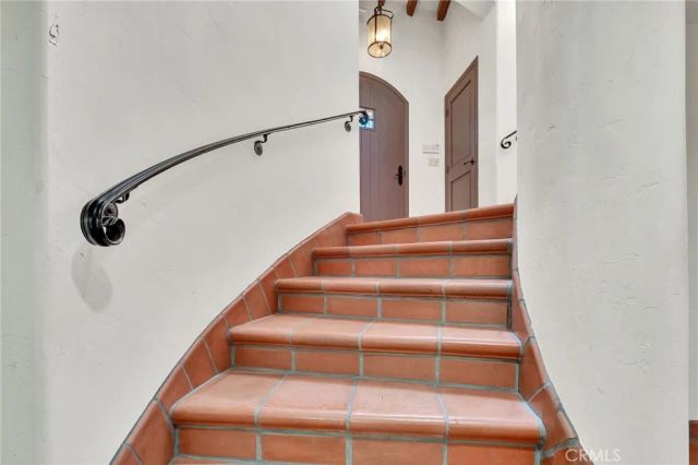 1345 Indiana, South Pasadena, CA 91030