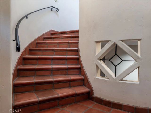 1345 Indiana, South Pasadena, CA 91030