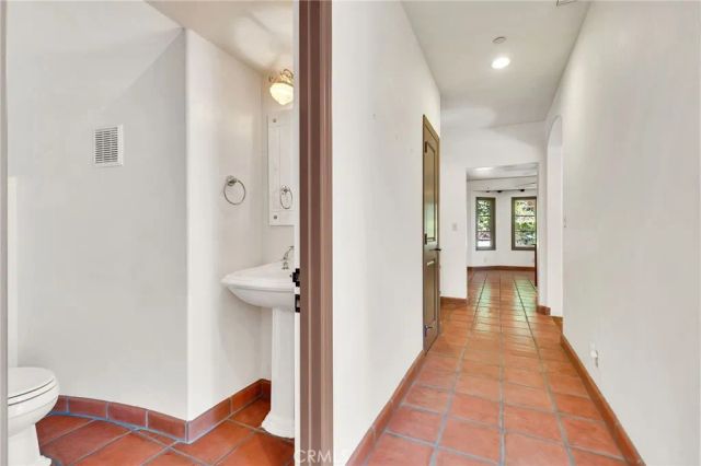 1345 Indiana, South Pasadena, CA 91030