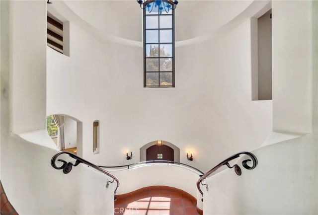 1345 Indiana, South Pasadena, CA 91030