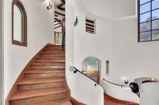 1345 Indiana, South Pasadena, CA 91030