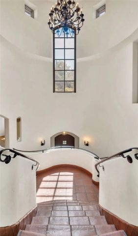 1345 Indiana, South Pasadena, CA 91030