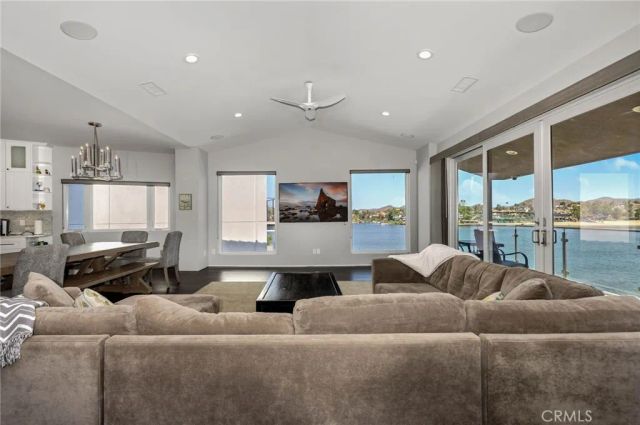 29743 Buggywhip Court, Canyon Lake, CA 92587