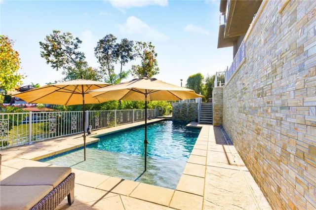 29743 Buggywhip Court, Canyon Lake, CA 92587