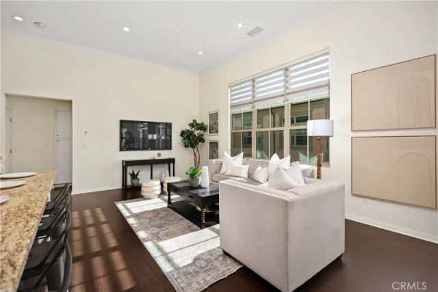 86 Mayfair, Irvine, CA 92620