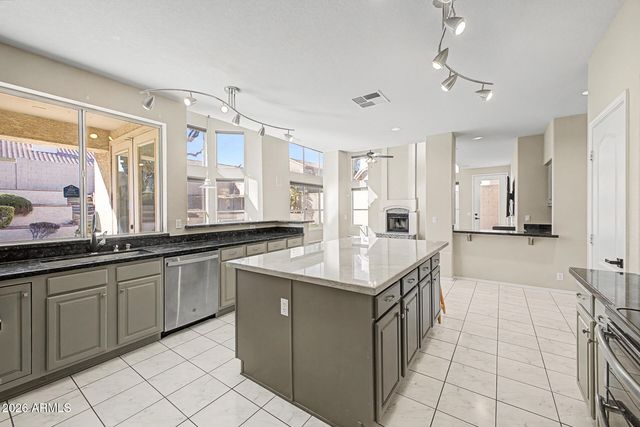 1739 E MONTE CRISTO Avenue, Phoenix, AZ 85022