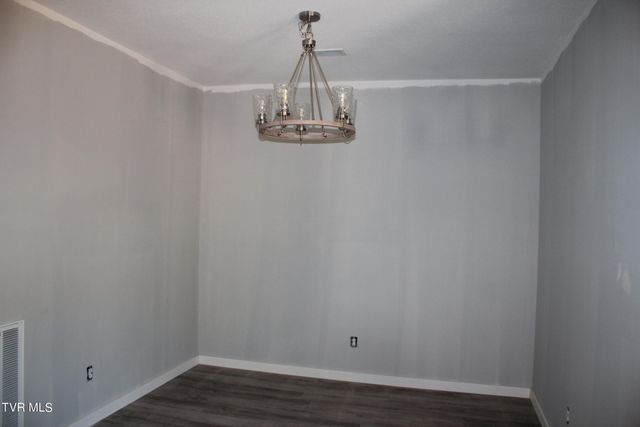 225 Dry Kiln Court, Johnson City, TN 37615