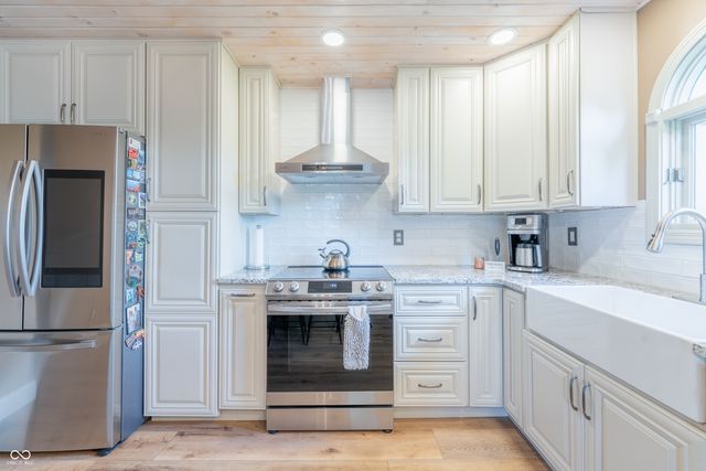 5015 Maple Grove Road, Martinsville, IN 46151