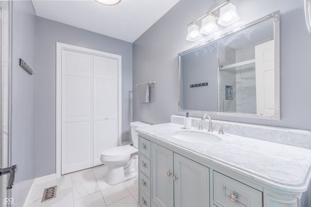 5015 Maple Grove Road, Martinsville, IN 46151