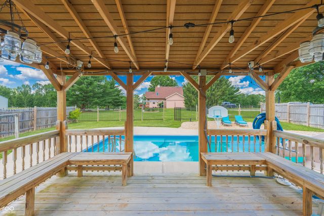 5015 Maple Grove Road, Martinsville, IN 46151